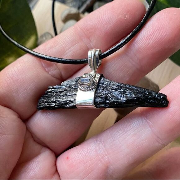 Black Kyanite & Herkimer Diamond Solid Sterling Silver Pendant Necklace - Picture 6 of 7